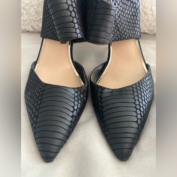 Jessica Simpson Snake Print Black Ankle Strap Pointed Heel - Picture 7 of 7